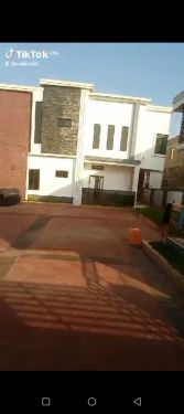 Property, land, houses for sale, Lease and Rent in Nigeria - 4 Bedrooms Duplex for sale